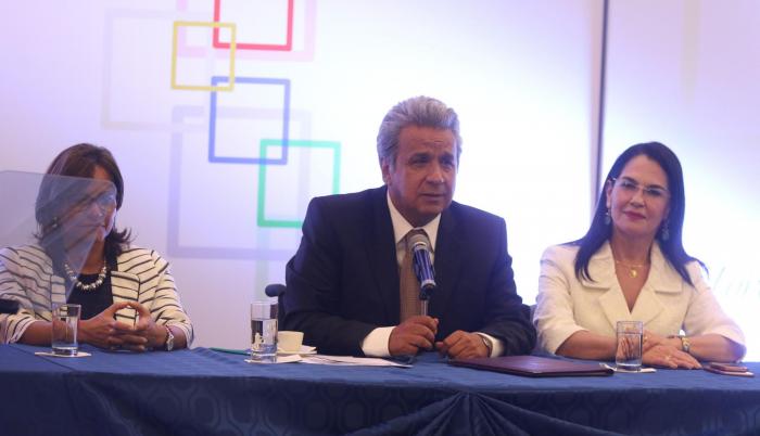 El jefe de Estado destacó la importancia del diálogo para el avance de los pueblos y cuestionó sistemas políticos pasados.