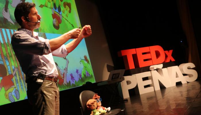 Invitado. Joaquín Leguia fue la cuota extranjera en el evento. Él es peruano y tiene un personaje en Discovery.