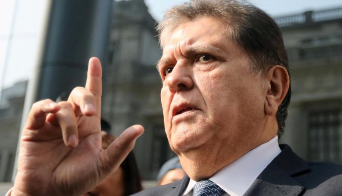 El exmandatario peruano Alan García es investigado por corrupción.