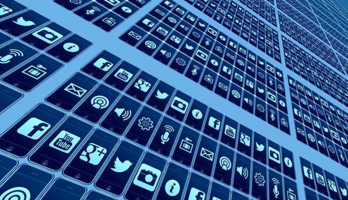 50 % de candidatos en las elecciones de 2014 utilizaron un perfil personal de Facebook.