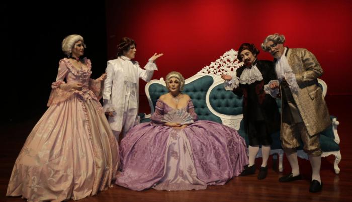Los personajes principales recrearon una de las escenas.