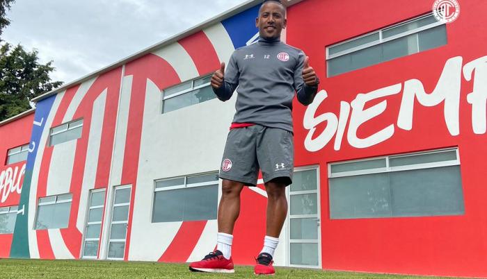 Joao-Plata-toluca-refuerzo