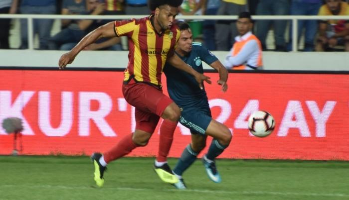 arturo-mina-turquia-liga