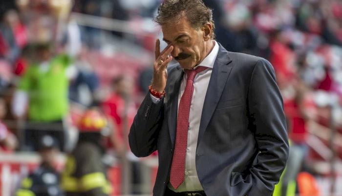 La Volpe-tecnico-salario-Pumas