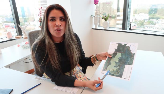 Eveline Montalvan, secretaria de Asentamientos.