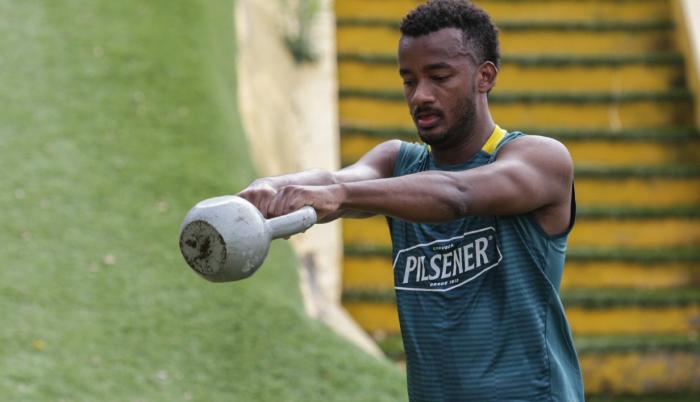 Jefferson-orejuela-Barcelona-entrenamiento
