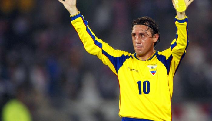 Álex-Aguinaga-jugador-selección
