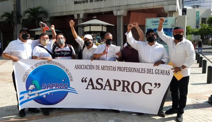 La Asociación de Artistas Profesionales del Guayas, en plantón.