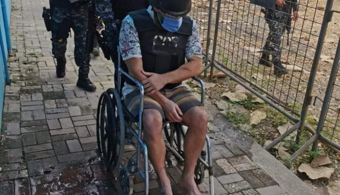 EXTRANJERO HERIDO