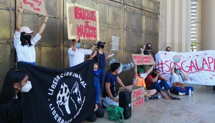 PROTESTA