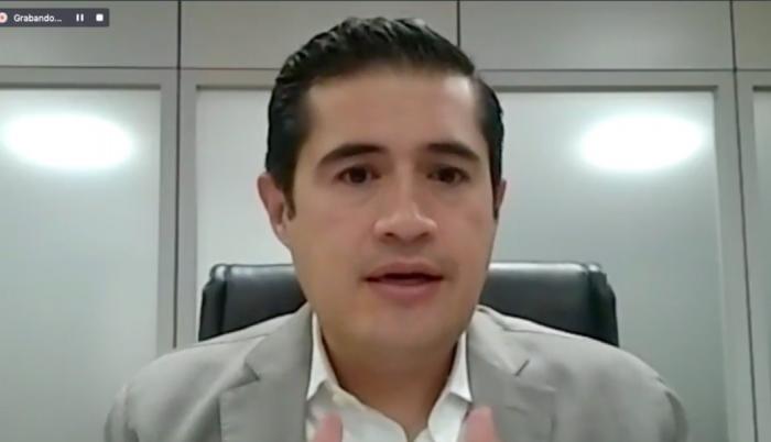 Richard-Martinez-Ministro