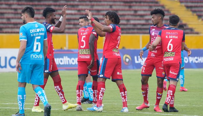 El+Nacional+Universidad+Católica