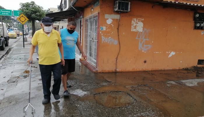 fuga de agua en Pradera 2