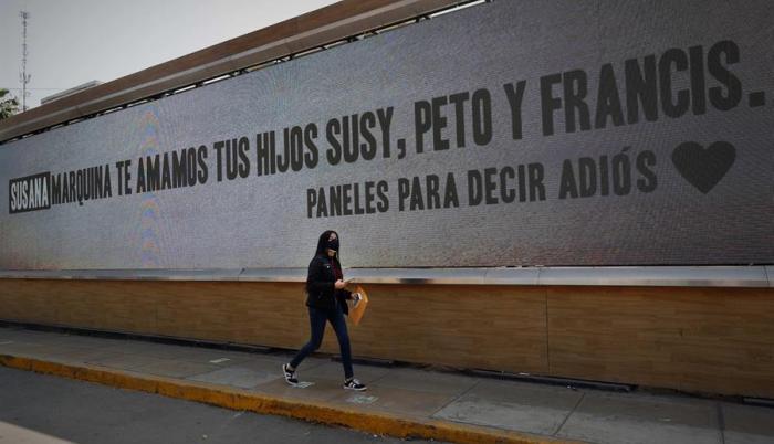 peru-coronavirus-paneles-decir-adios-viral-covid
