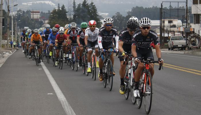 Vuelta-Ciclística-Ecuador-competencia
