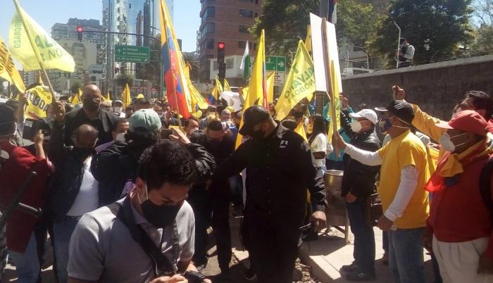 CNE- protesta- Noboa- partidos