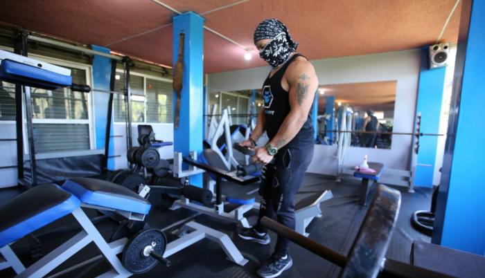 Luis Higuera, propietario de un gimnasio en los valles de Quito