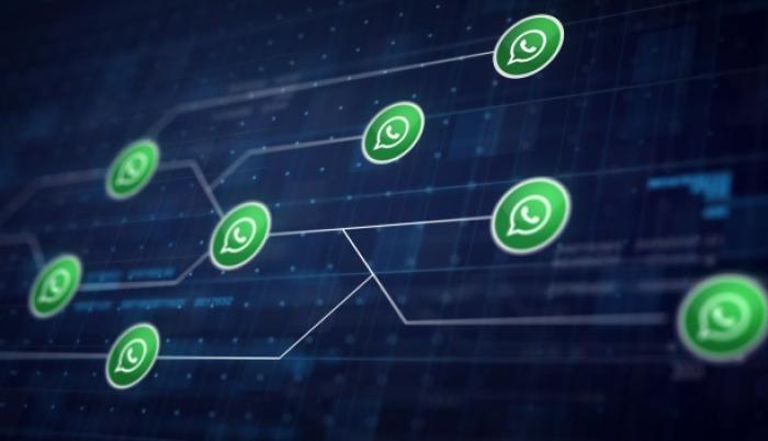 whatsapp-icon-linea-conexion-placa-circuito_1379-894