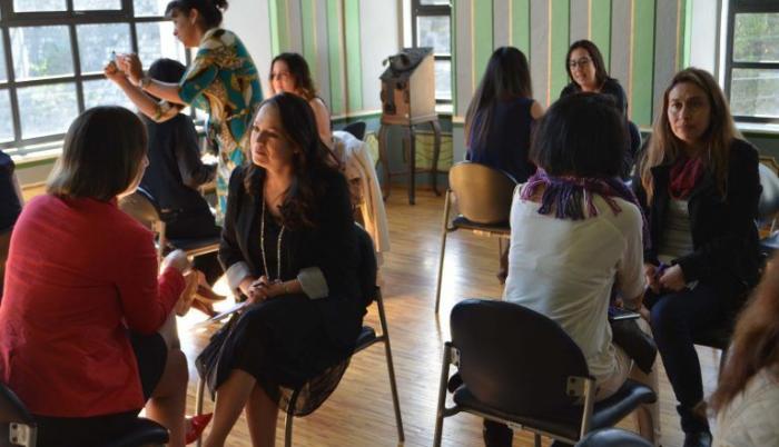 Mujeres-Creditos_dificultades