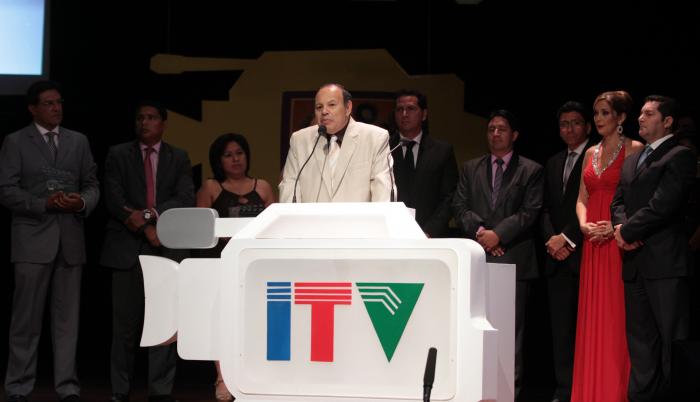 Carlos Armanza.