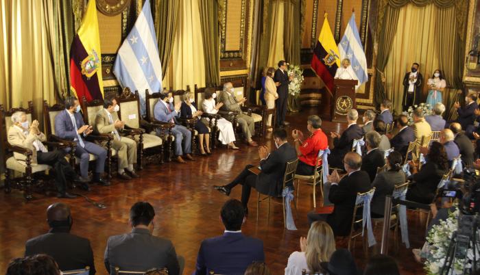 Sesión bicentenario