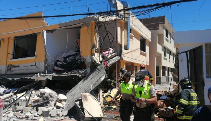EXPLOSIÓN EN CUMBAYÁ