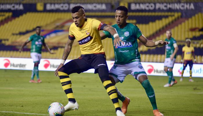 Jonathan-Alvez-Barcelona-Peñarol