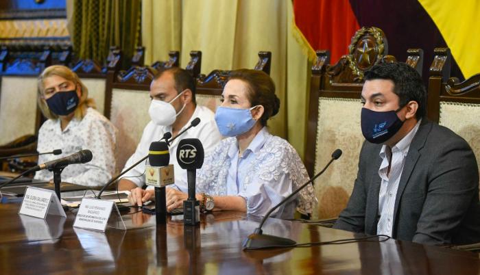 La presidenta de la Empresa Pública de Turismo, Gloria Gallardo, en la rueda de prensa de hoy.