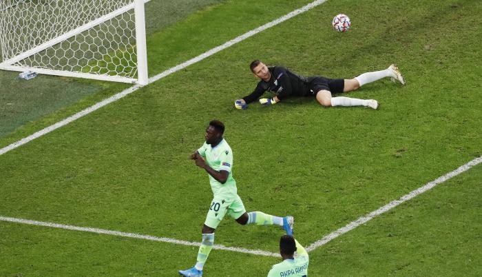 Felipe-Caicedo-gol-Lazio