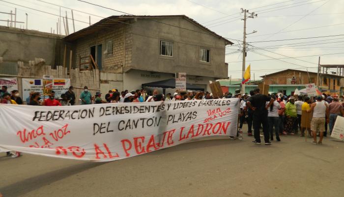 BARRIOS PROTESTAN CONTRA EL PEAJE