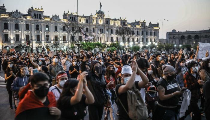 Protestas destitución Perú