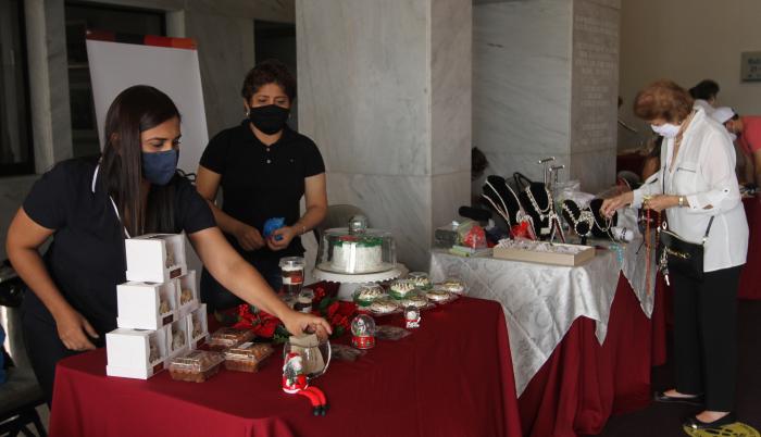 EMPRENDEDORAS (32789769)