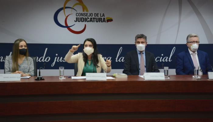 JUDICATURA TROPIEZOS