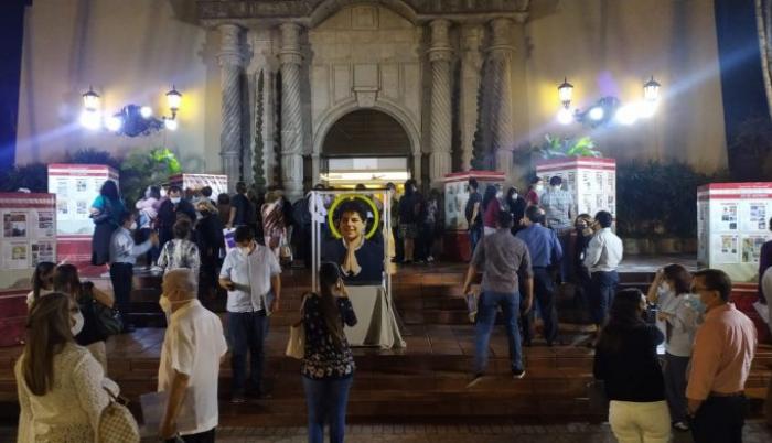 exposición en iglesia