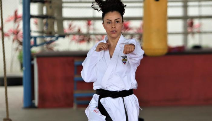 Jacqueline Factos karate Ecuador