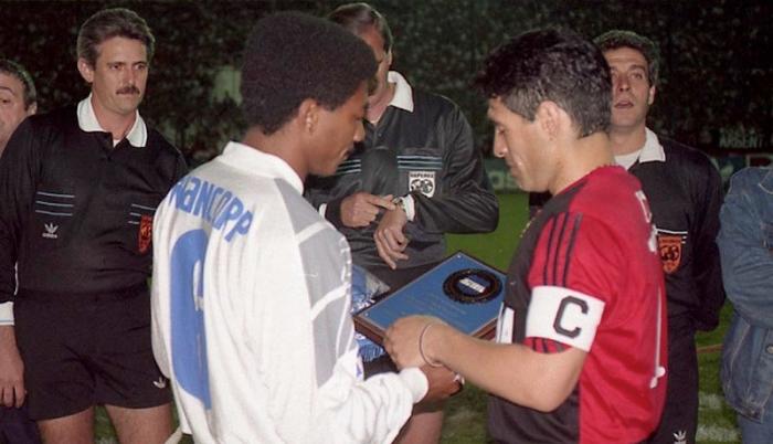 diego-maradona-futbol