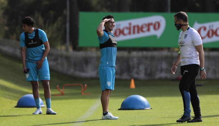 INDEPENDIENTE-NACIONAL-ENTRENAMIENTO-FÚTBOL