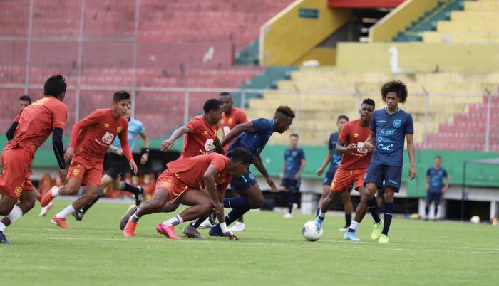 SELECCION-SUB20-AUCAS-AMISTOSO