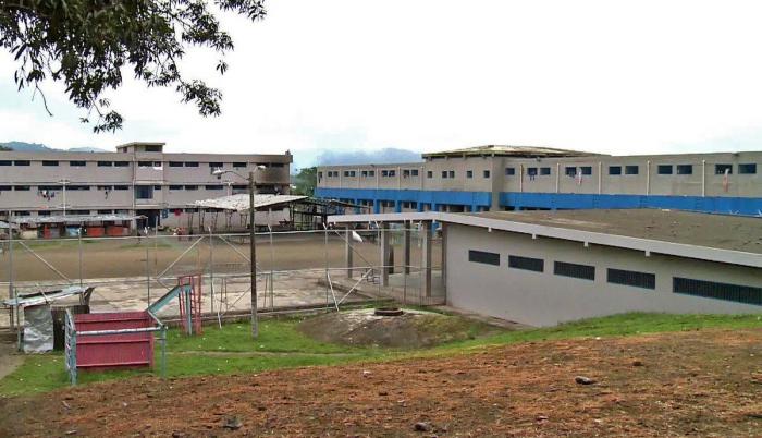 CÁRCEL DE ESMERALDAS