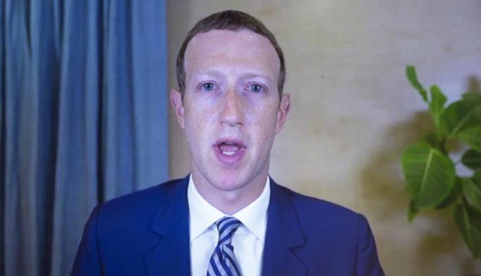 zuckerberg-facebook-instagram-whatsapp-venta