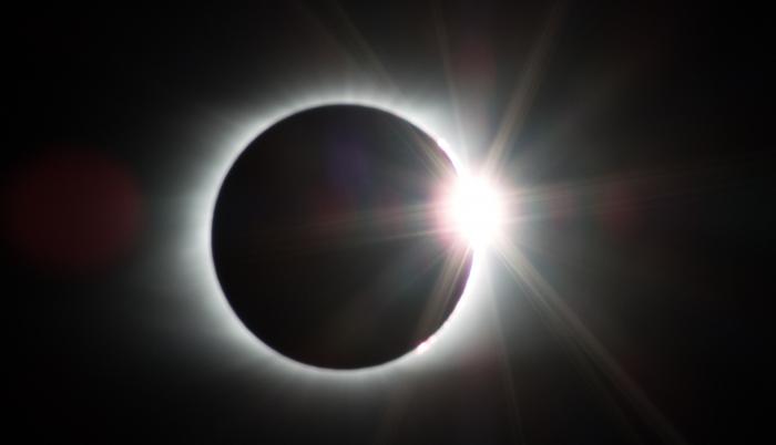 eclipse-2695630_1920