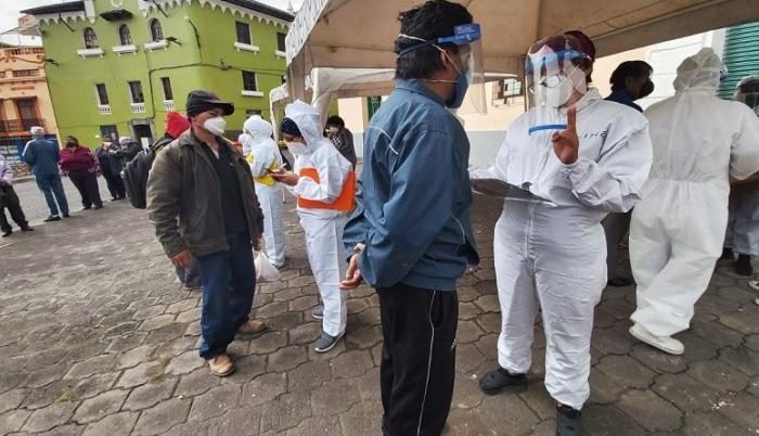 El Municipio habilitó brigadas comunitarias en varios puntos de Quito.