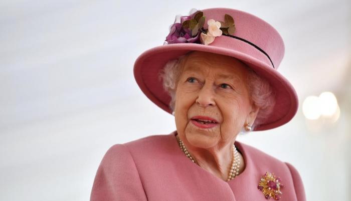 Reina Isabel II