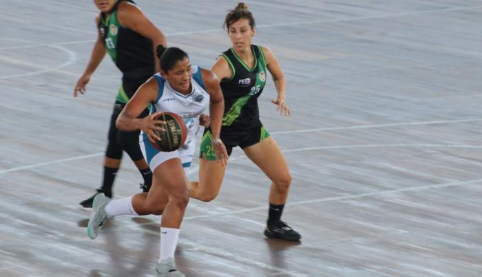 Victoria Cogarol liga femenina baloncesto