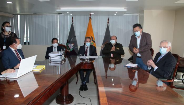 Varios integrantes del Isspol acudieron al encuentro.