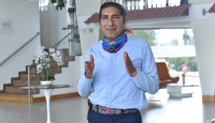 Yaku Pérez asegura que crece en las encuestas.