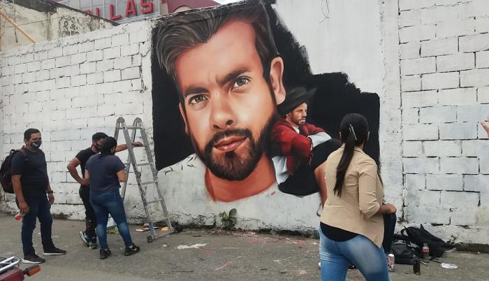 MURAL EFRAÍN