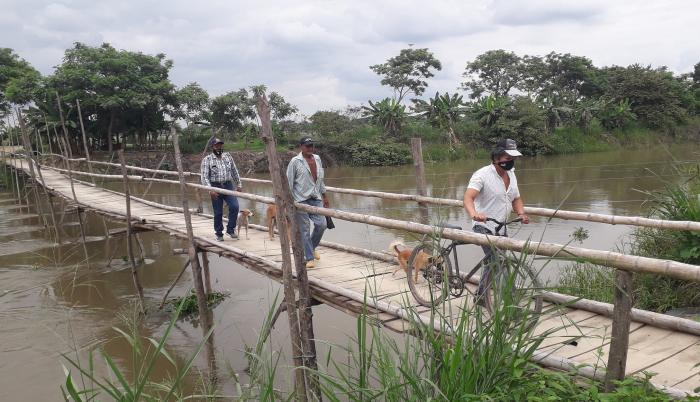 EL PUENTE VERNAZA- LA FLORIDA DE 80 METROS DE LARGO