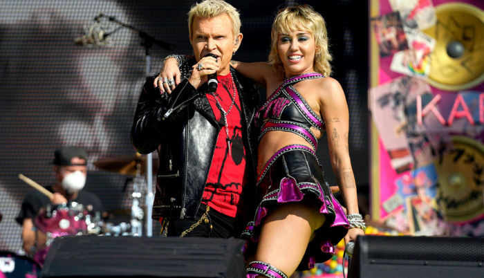 Miley Cyrus Tik Tok Super Bowl