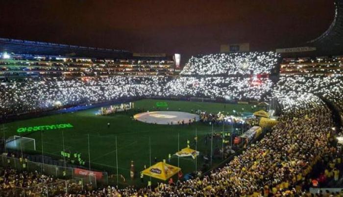 noche-amarilla